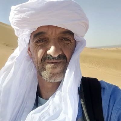 Abdellah mit Sonnenschutz